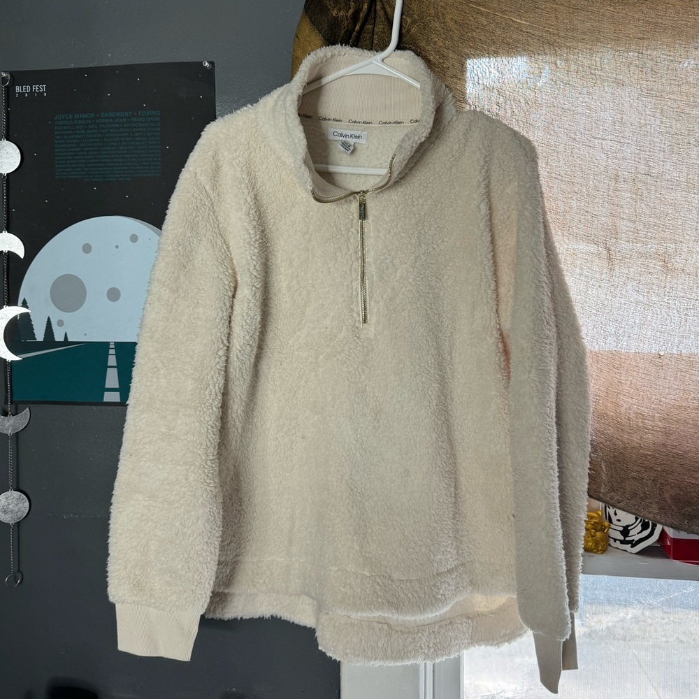 Calvin Klein fuzzy quarter zip cream & gold ✨